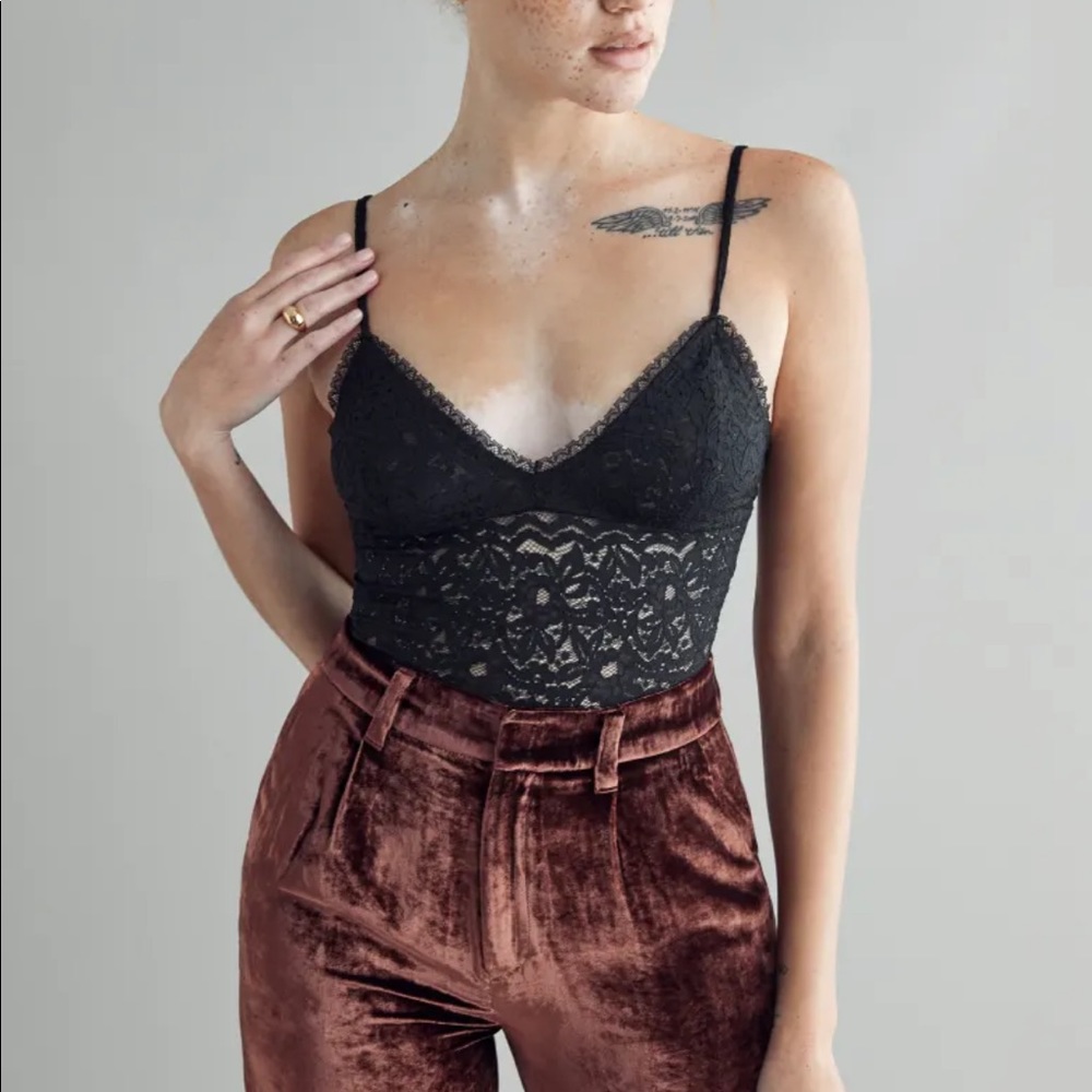 reformation ‘olivetta’ lace bodysuit